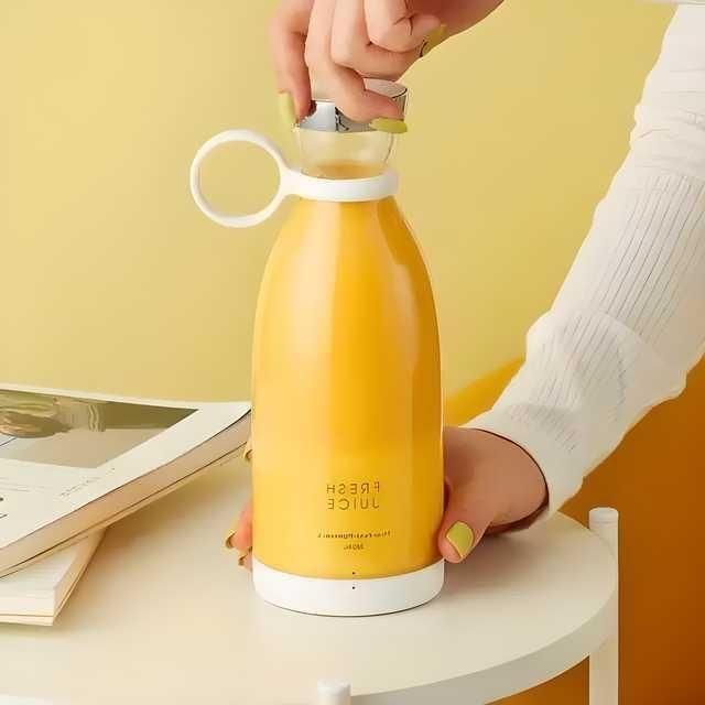 Portable Mini Juicer Bottle – USB Rechargeable for Smoothies & Shakes